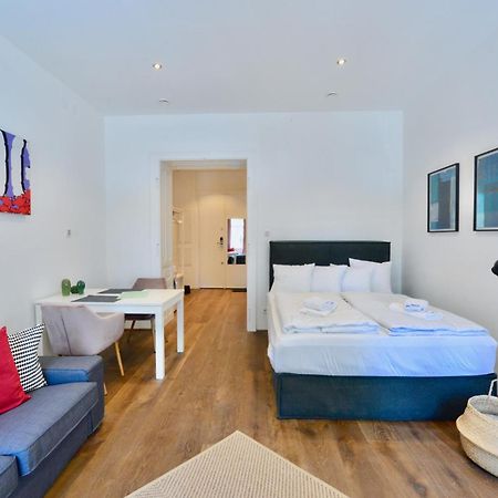 شقة Charming Studio In Servitenviertel I فيينا المظهر الخارجي الصورة